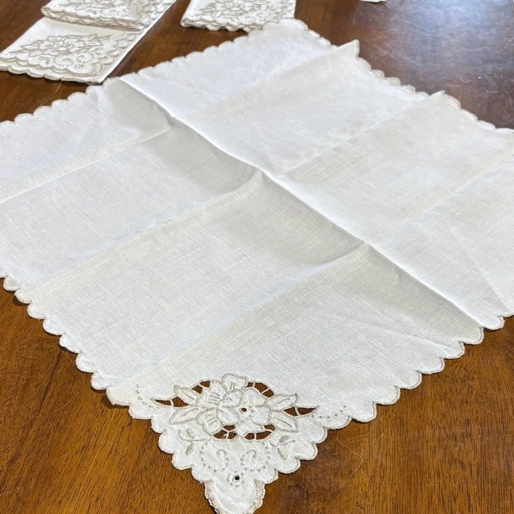 Elegant Cream Floral Embroidered Napkins